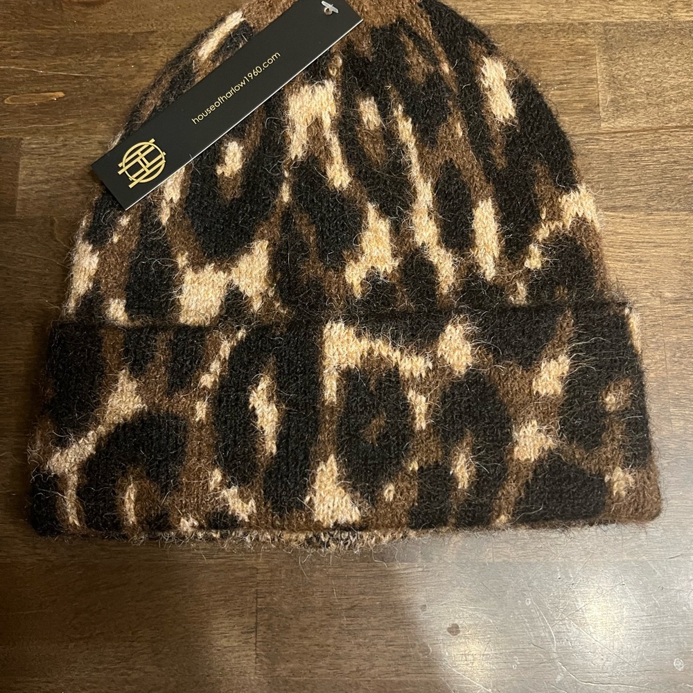 NWT House of Harlow 1960 Faux Fur Leopard print Hat - Picture 2 of 5